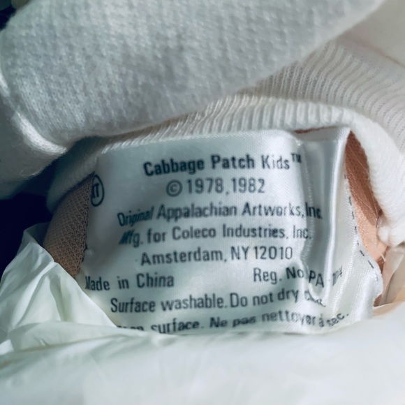 Outstanding 1984 Cabbage Patch Doll! - Picture 7 of 10